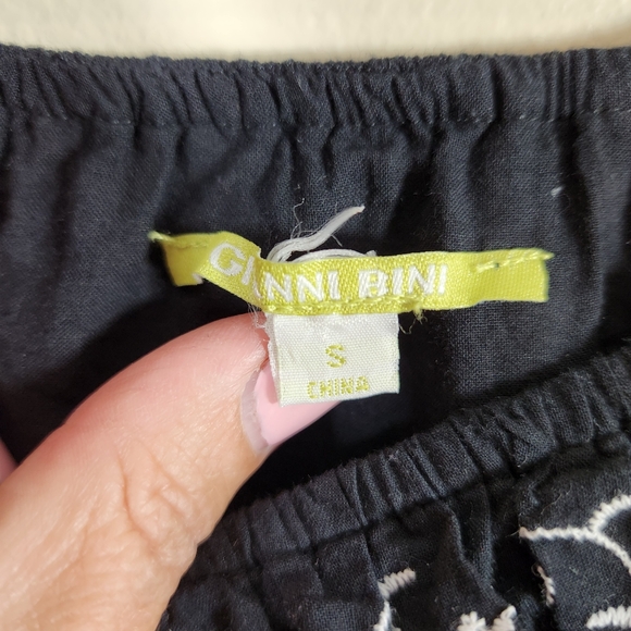 wms gianni bini tiered ruffled embroidered lacey cropped top sz s feminine boho - Picture 2 of 12